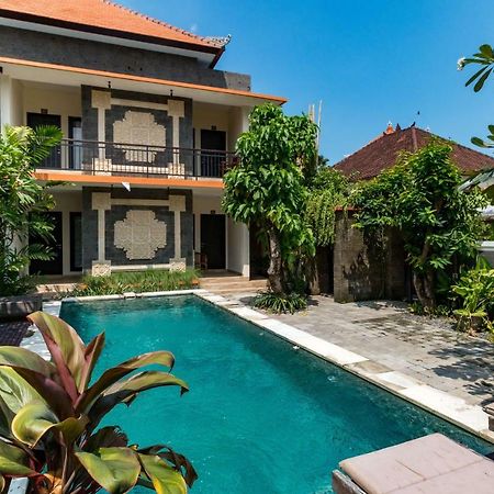 Eddys Cottages & Villa Легиан Экстерьер фото